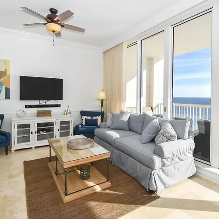 Silver Beach Towers W1803